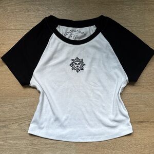 Y2k black and white sun baby tee